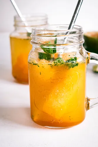 PASSION FRUIT MOJITO